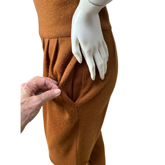 1980s knit jumpsuit with pleated pants Size M - Picture 4 of 4